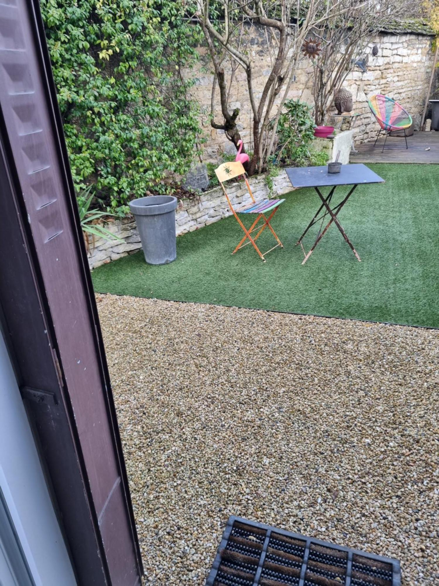 Homestay Chez Damdam Et Titi Dijon